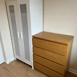 Modern, Quiet, Sleeps 9, Etihad, Coop Live, Manchester