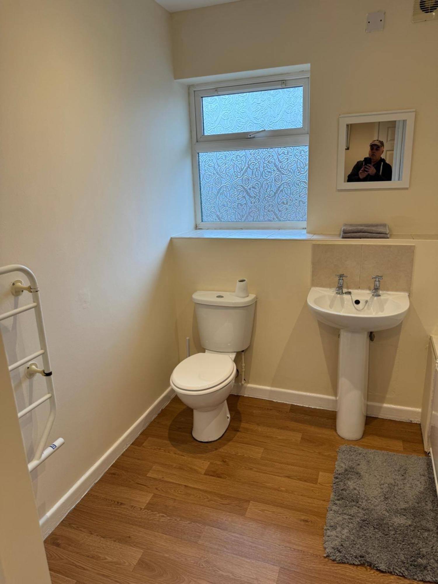Modern, Quiet, Sleeps 9, Etihad, Coop Live, Manchester